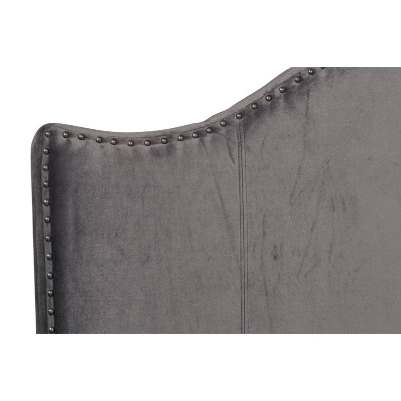 Lit tapissier en velours traditionnel