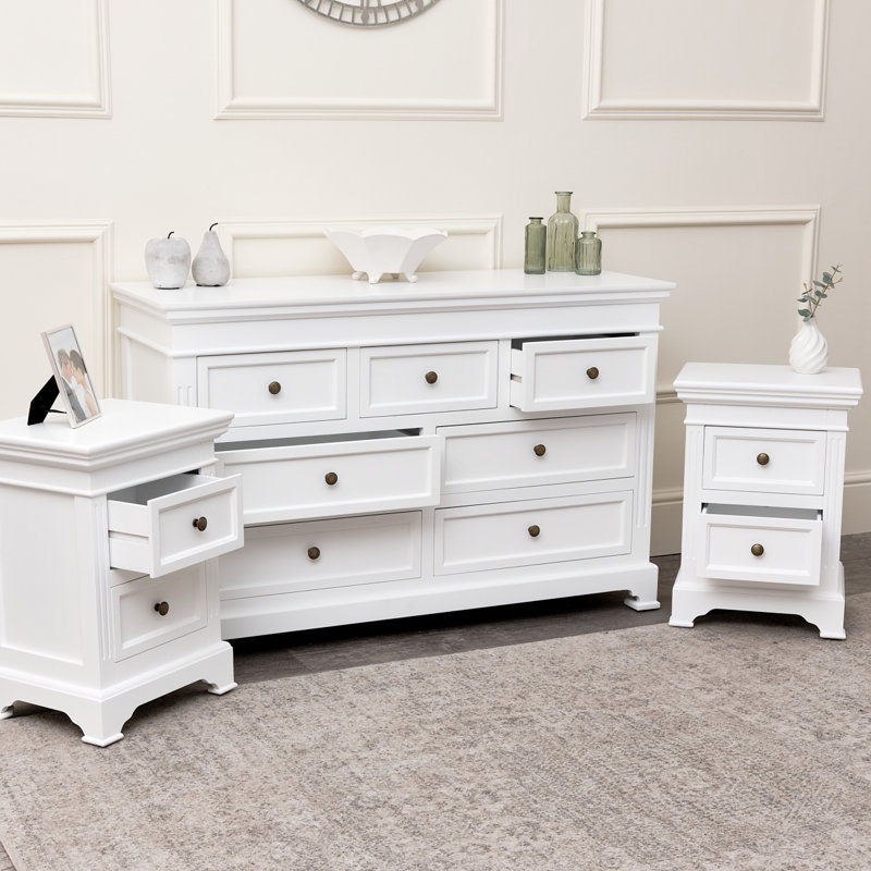 Esponga Piece Bedroom Set