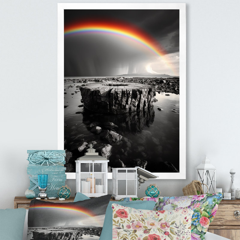 «Rainbow Colorful Monotone Landscape I», reproduction sur toile, Cadre photo blanc, H 44 po x l 34 po x P 1,5 po