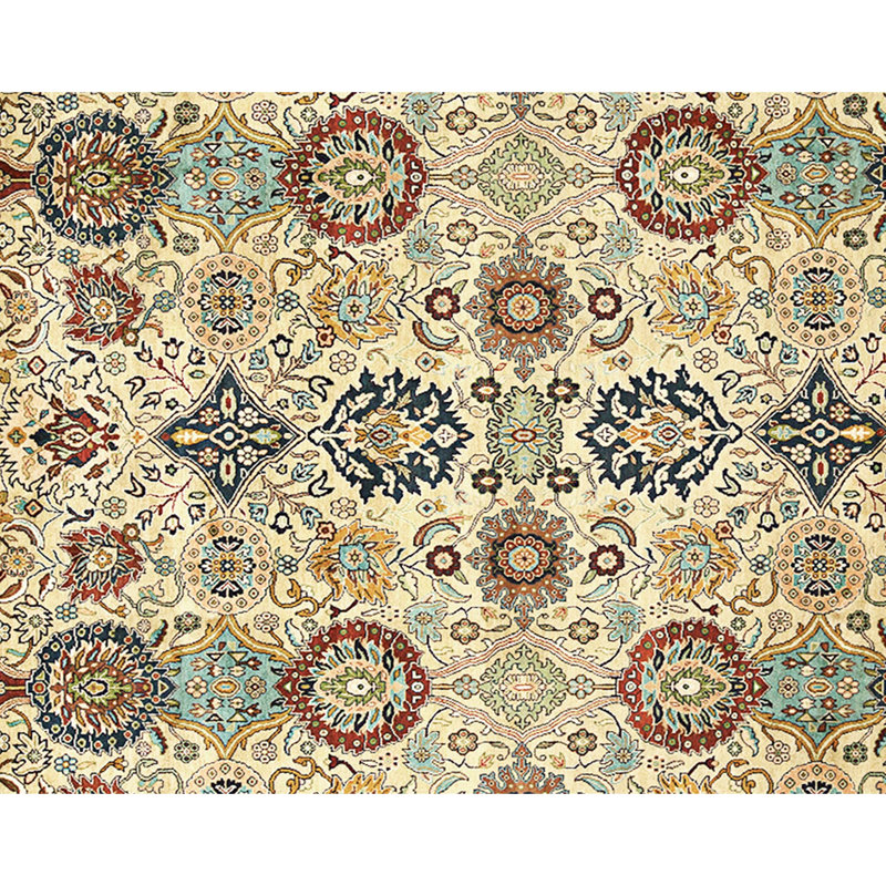 Hand Knotted Wool Area Rug in Ivory And Navy