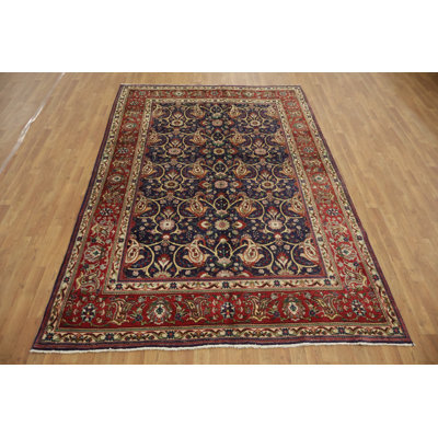 Elegant Traditional Design Area Rug 7x10