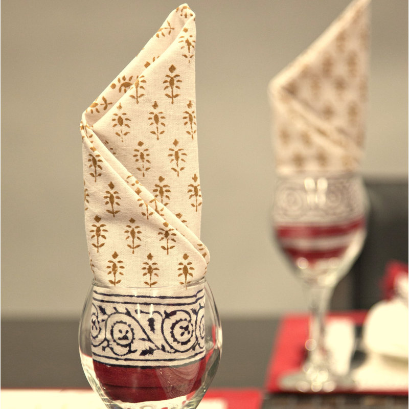 19" Set of Four Cotton Napkins