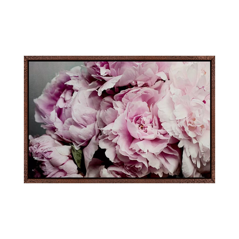 Elizabeth Urquhart - Print on Canvas, 66.04 cm H x 45.72 cm W, Classic Wood Floater Framed