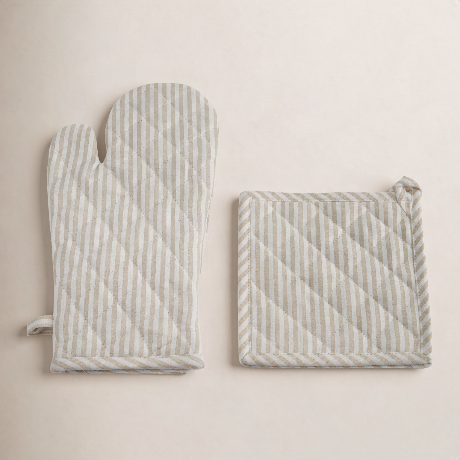Potholder and Oven Mitt Set, Beige/White