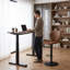 Ensemble de 2 tabourets de bar pivotants, hauteur réglable de 56 à 76 cm, en similicuir brun, avec dossier, pour îlot de cuisine et bar à domicile.-910476388-913841973