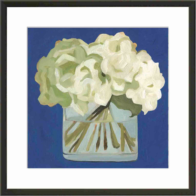 «White Hydrangeas II» par Emma Scarvey - peinture encadrée, Noir, H 20 po x l 20 po