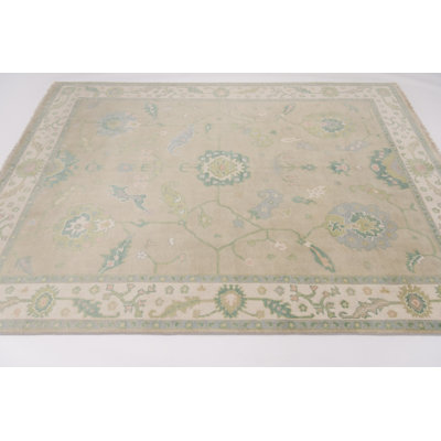 Mary Ellis Hand Knotted Wool Oriental Area Rug