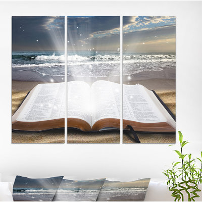 «Jesus Bible at Beach», reproduction d'impression sur toile tendue