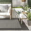 Tapis d'intérieur / extérieur gris tissé à la machine Mcelfresh-48816417