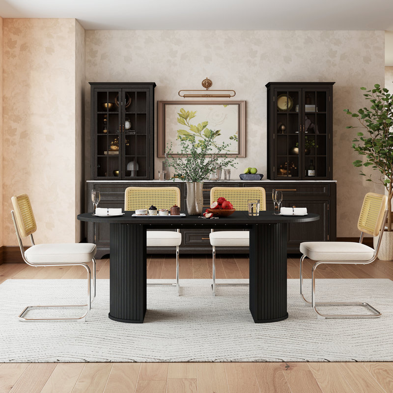 Ensemble de table de salle à manger pour 6 personnes avec table de salle à manger ovale 70,8 po et 4 chaises rembourrées en rotin