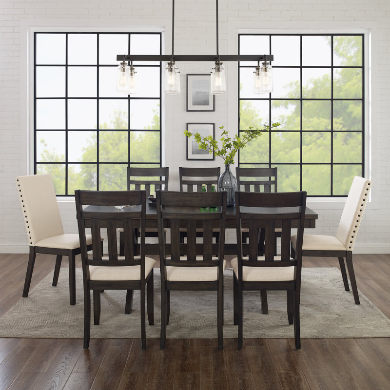 Ensemble de salle à manger avec rallonge Dunblane, 9 pièces : 1 table, 8 chaises