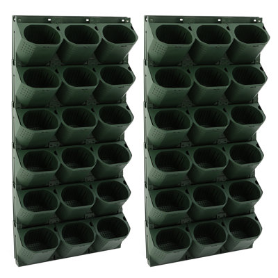 Wall-Mounted Planter With 36 Pots