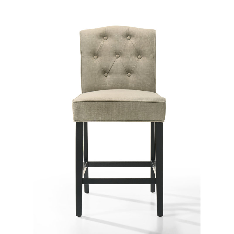2 chaises en tissu beige à hauteur de comptoir, pieds noirs, structure en bois d'hévéa, assise de 26 po de hauteur, 19 po de largeur, 17 po de profondeur 2 avec revêtement, structure de finition, dossier de 15 po