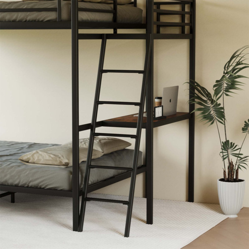 Lit mezzanine double avec bureau, lumière DEL et prise de recharge pour une utilisation compacte et multifonctionnelle dans les petites pièces