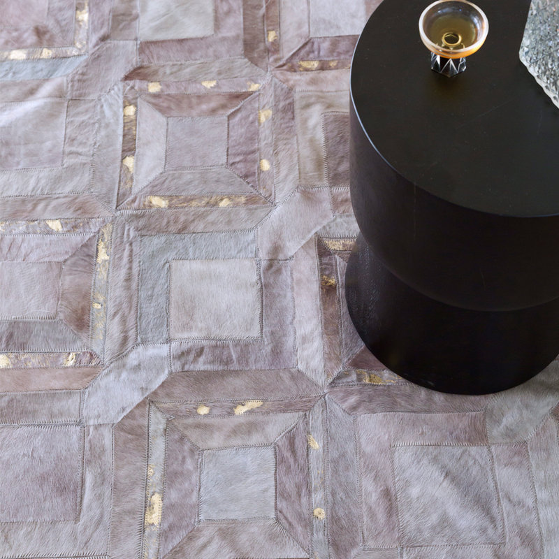 Cowhide Geometric Area Rug in Gray, Rectangle 5'7" x 7'10"