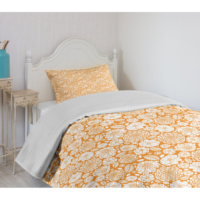 Twin White and Marigold Floral Quilted Bedspread Set