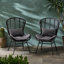 Chaise d'extérieur grise avec structure en fer et meubles à coussins imperméables avec support stable