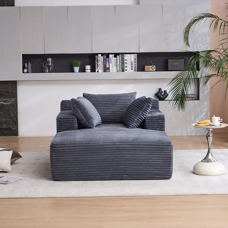 Chaise longue surdimensionnée pour le salon