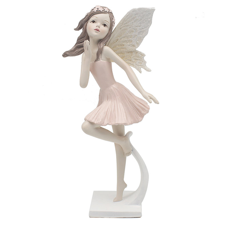 Avers Statue
