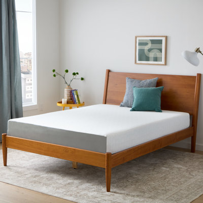 Matelas en mousse viscoélastique gélifiée avec infusion de thé vert 8 po Linenspa®, toucher moyen, simple