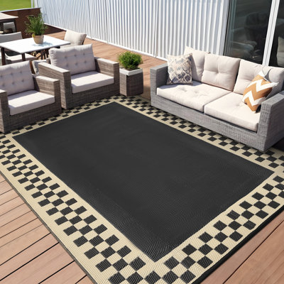 Tapis d'extérieur imperméable et réversible - Tapis de paille en plastique moderne avec bordure, léger, facile à nettoyer, portable pour patio, terrasse, véranda, véhicule récréatif, café noir, 8 x 10 pi (244 x 305 cm)