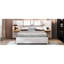 Grand lit tapissier en velours beige
