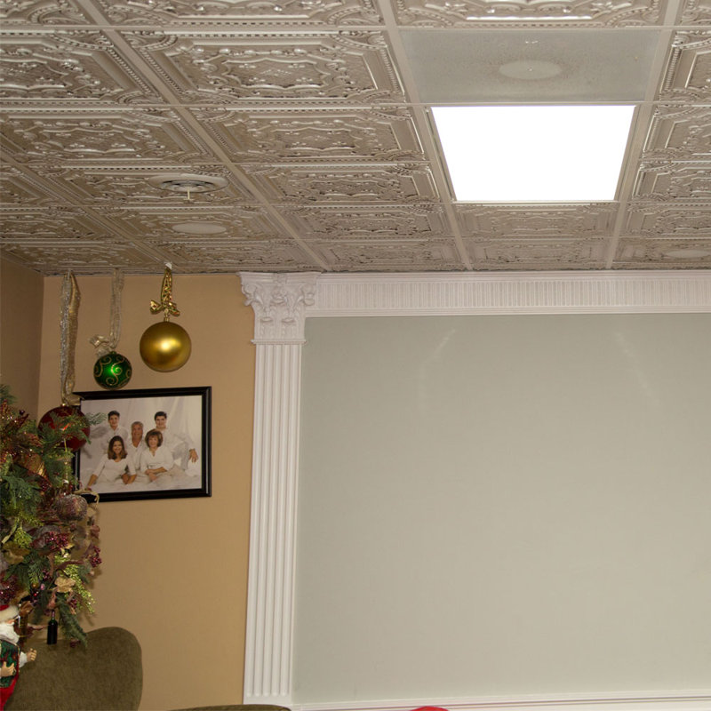 Pavillon élisabéthain de 2 pi X 2 pi Tuile de plafond à poser ou à coller, Blanc antique