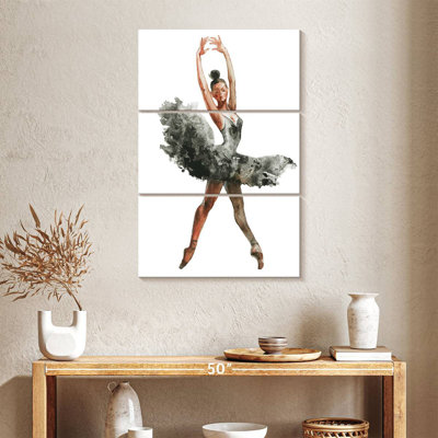 Enn African American Ballerina