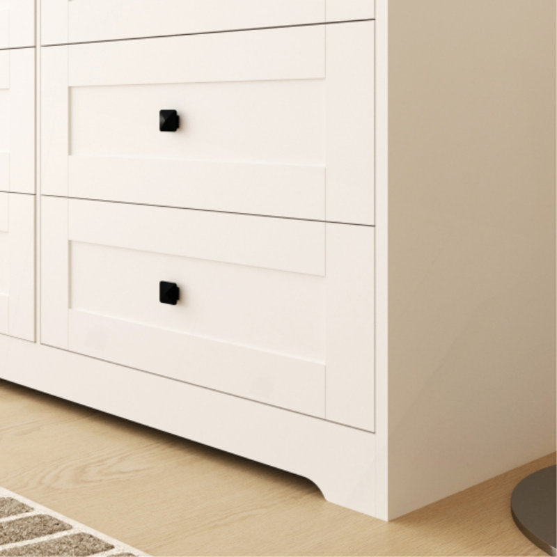 Commode à 6 tiroirs de couleur blanche