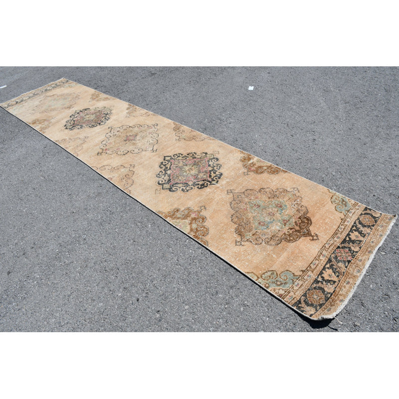 Tapis de couloir turc vintage dans un ton de cuivre avec un design oriental, fabriqué à la main et brun / beige biologique
