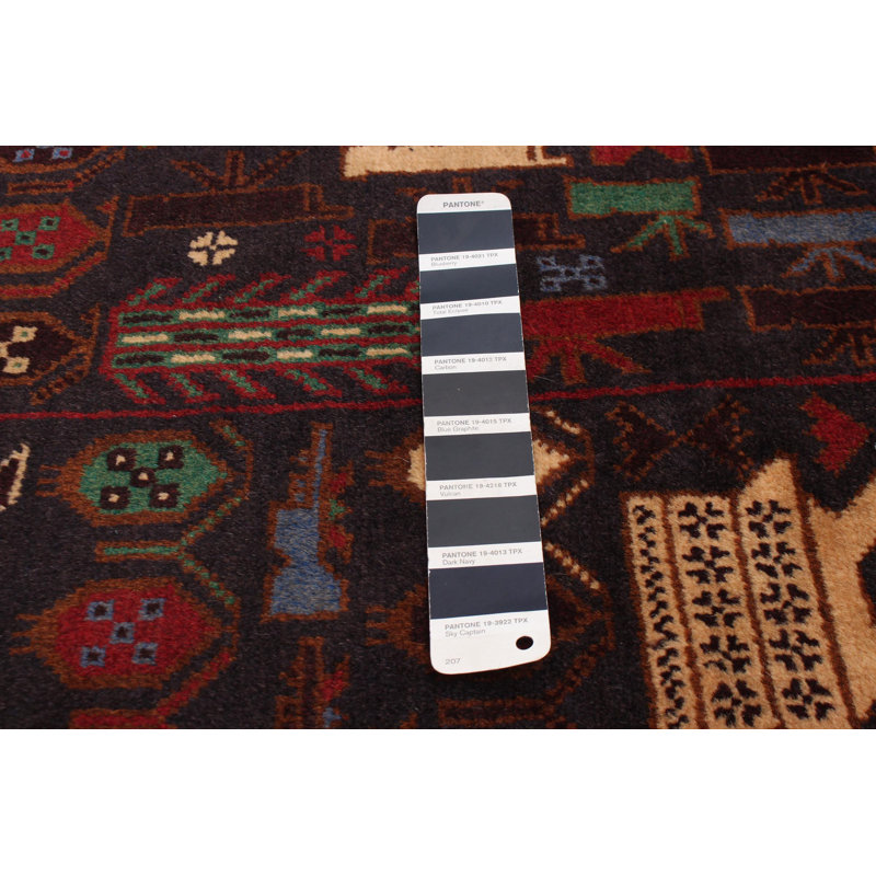 Tapis bleu foncé Saim Rare War 3 pi 10 po x 6 pi 5 po