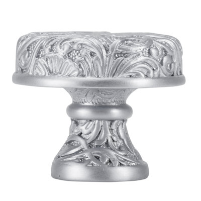 edgar berebi georgetown knob in plate