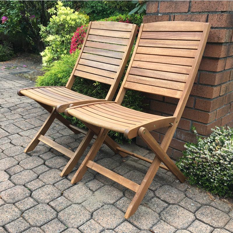 Chaise de patio pliante en acacia Chamorro