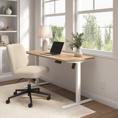Ensemble de bureau et de chaise debout à hauteur réglable électrique en érable Katia 55W x 24D pour bureau à domicile