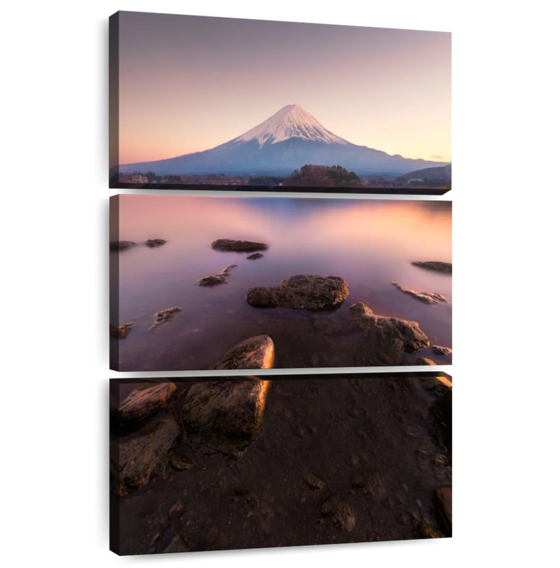 Lever du soleil Masam Mount Fuji I, H 32 po x l 20 po