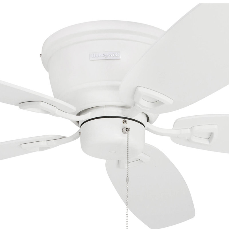 Glen Alden 52'' Ceiling Fan with Pull Chain, White