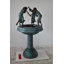 Fontaine en bronze quatre dames sur un plateau Alptekin Taille: 27 po x 27 po x H 52 po