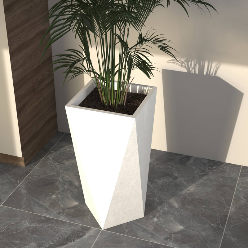 Pot à fleurs Yarisma, H 35 po x l 17 po x P 17 po, Blanc