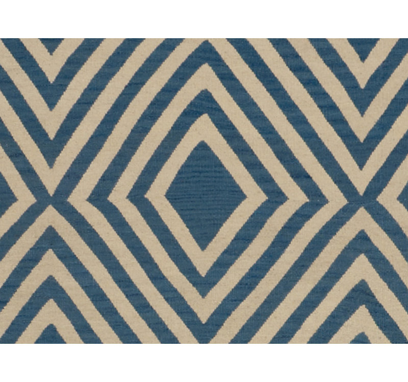 Geometric Area Rug in Blue/Beige