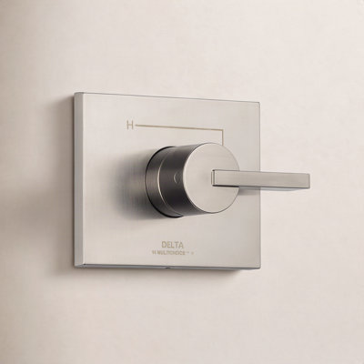 Vero Faucet Trim with Lever Handles