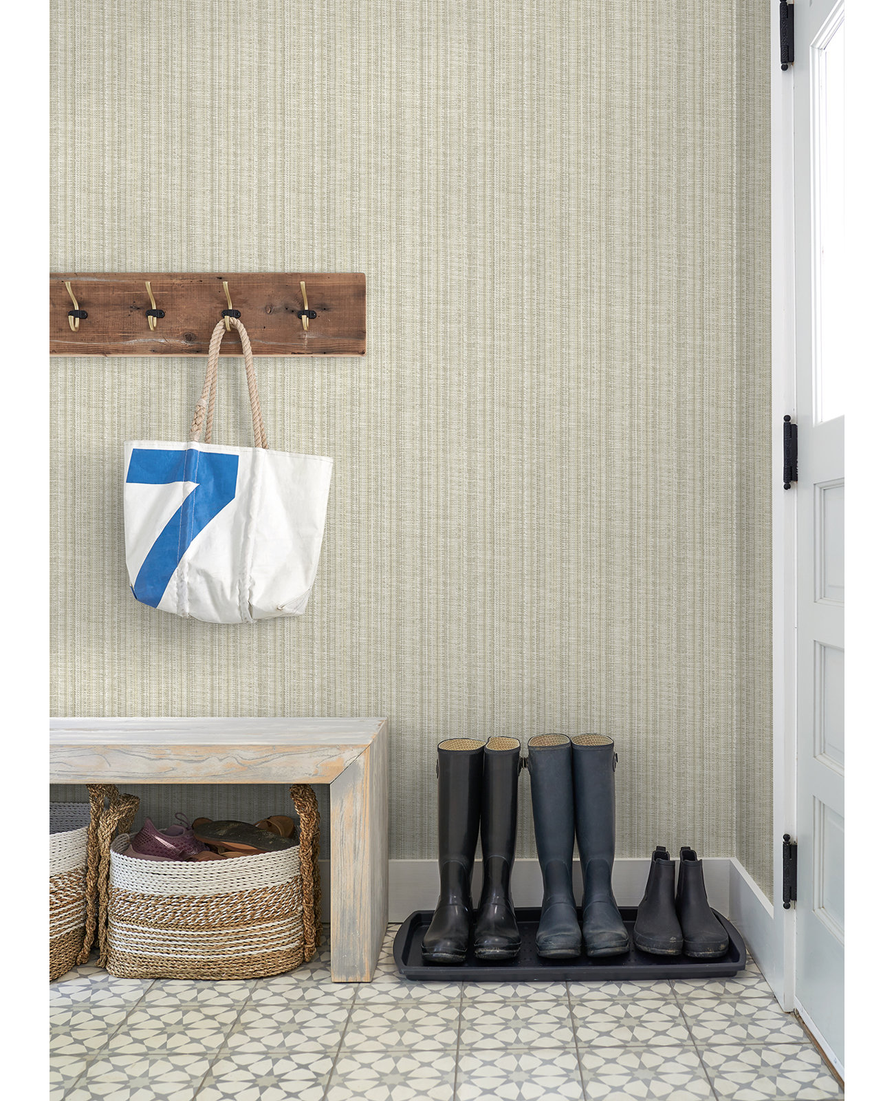 Cavill 33' L x 20.5" W Wallpaper Roll, Beige