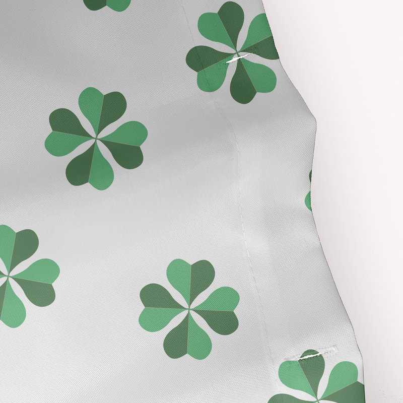 Lucky Patch Shower Curtain, Vert laurier