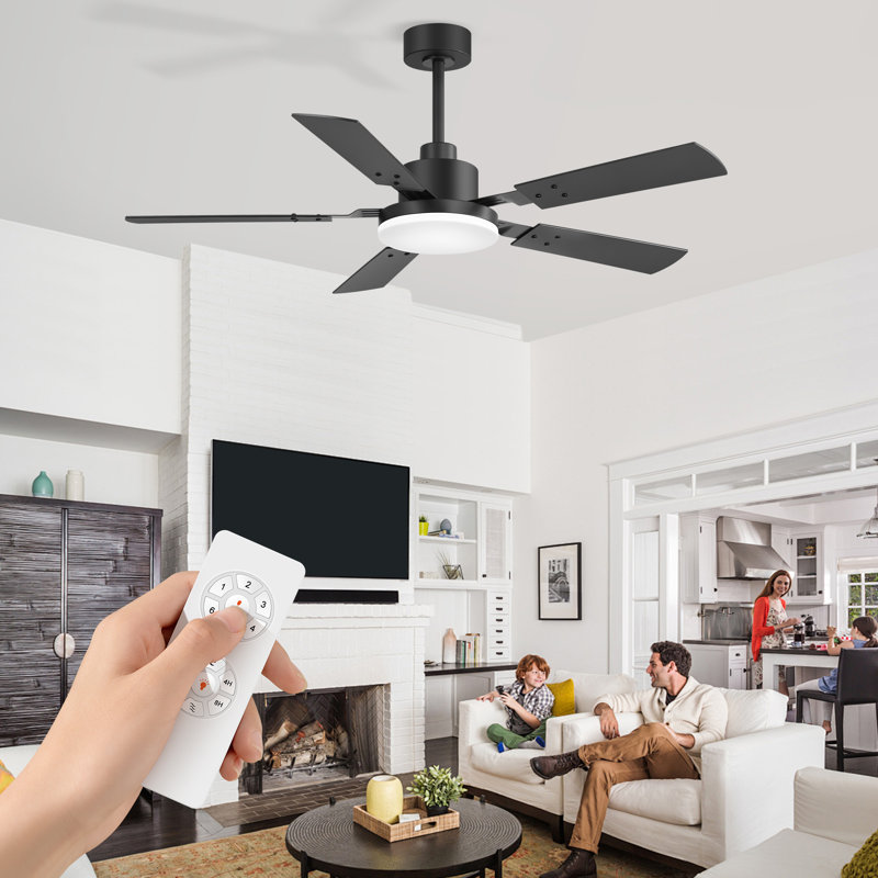 Ventilateur de plafond 48 po avec lumières et télécommande, DEL 3CCT, moteur CC réversible à 6 vitesses, pales noir / noyer à double face, minuterie, intérieur et extérieur couvert