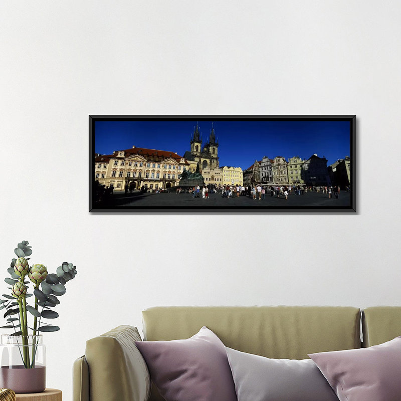 « old town square, prague, république tchèque », reproduction de photo sur toile, H 20 po x l 60 po x P 1,5 po, Cadre noir