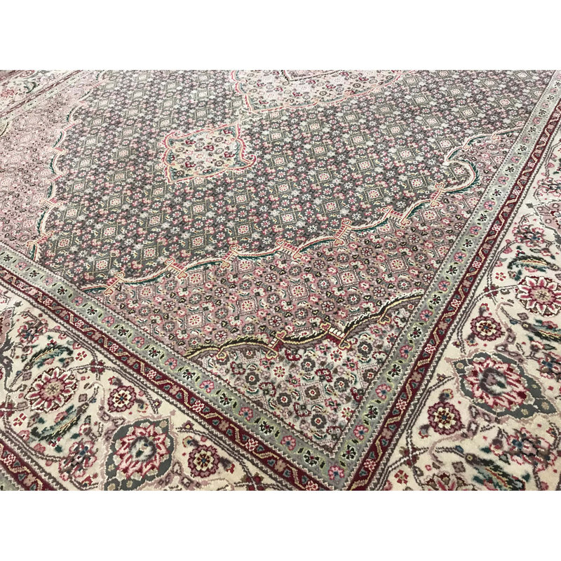 Shah Wool Floral Area Rug, Rectangle 7'9" x 9'9"
