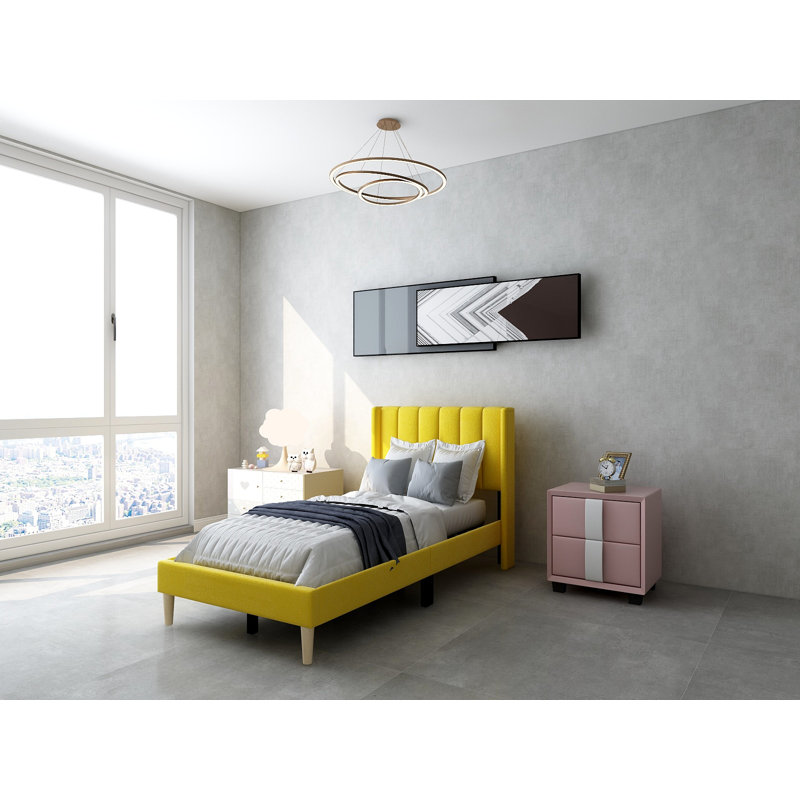 Lit plateforme tapissier avec tête de lit à oreilles Eriksay, Velours jaune, Simple