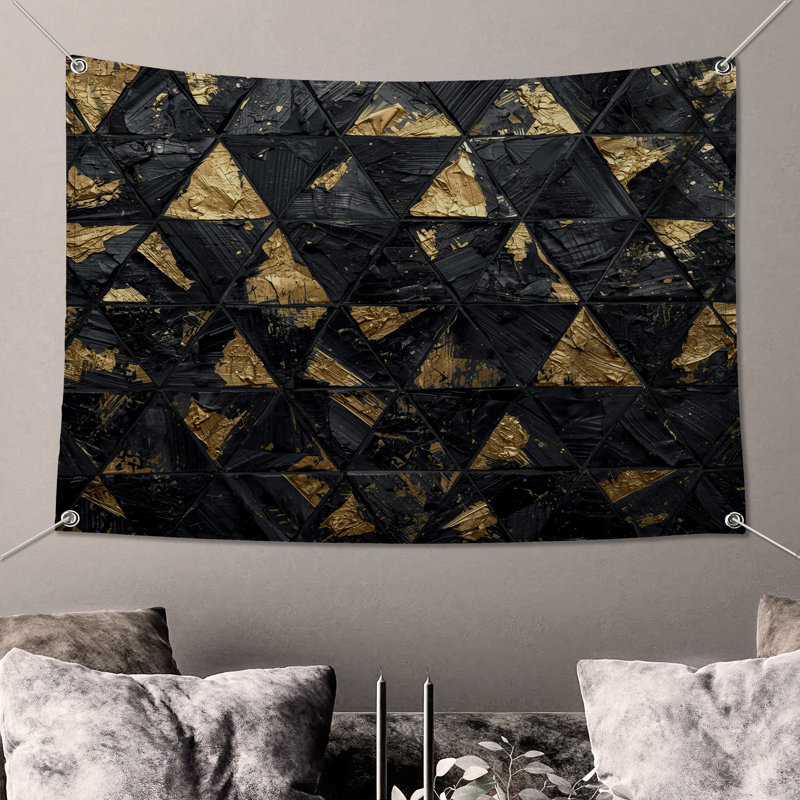 Tapisserie murale noir et or à texture triangulaire - Décoration murale triangles, H 104 po x 88 avec 4 œillets