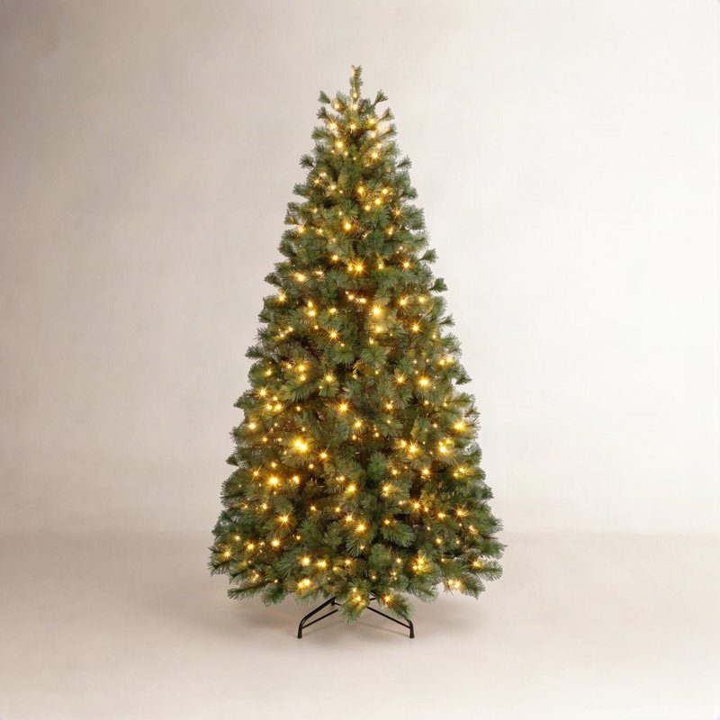 7.5' Pre-Lit Pine Christmas Tree