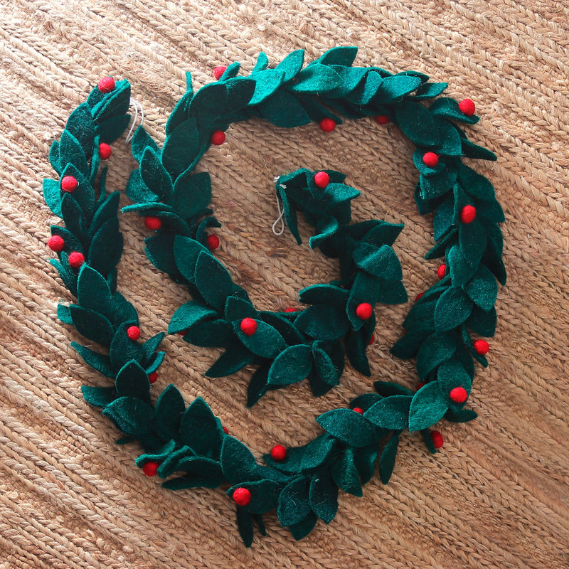 7.2'' in. Faux Garland