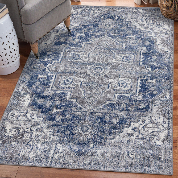 Mannsville Oriental Indoor Rug